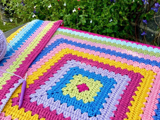 Giant Trellis Crochet Blanket Kit