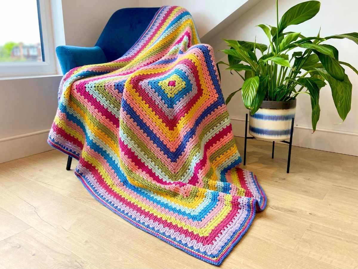 Giant Trellis Crochet Blanket Kit